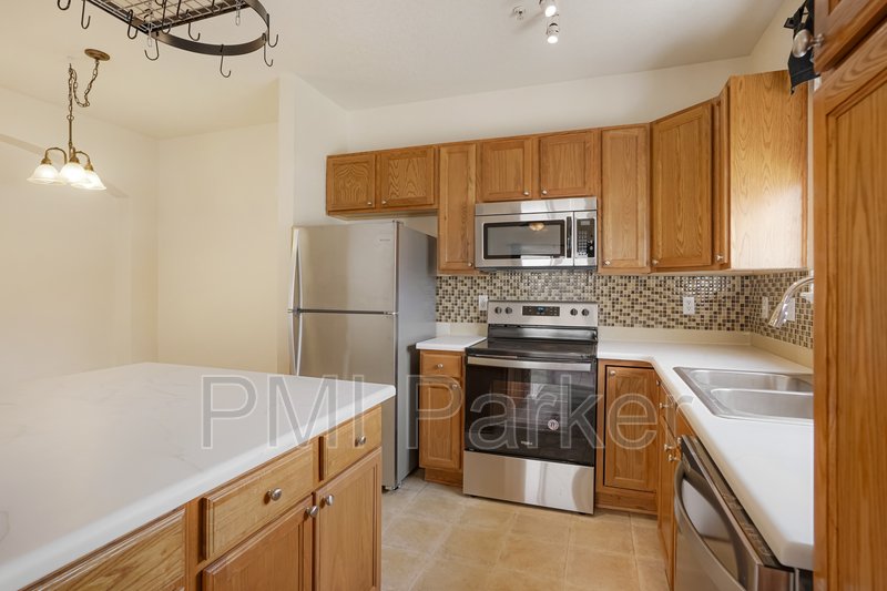 Beautiful Condo For Lease property image