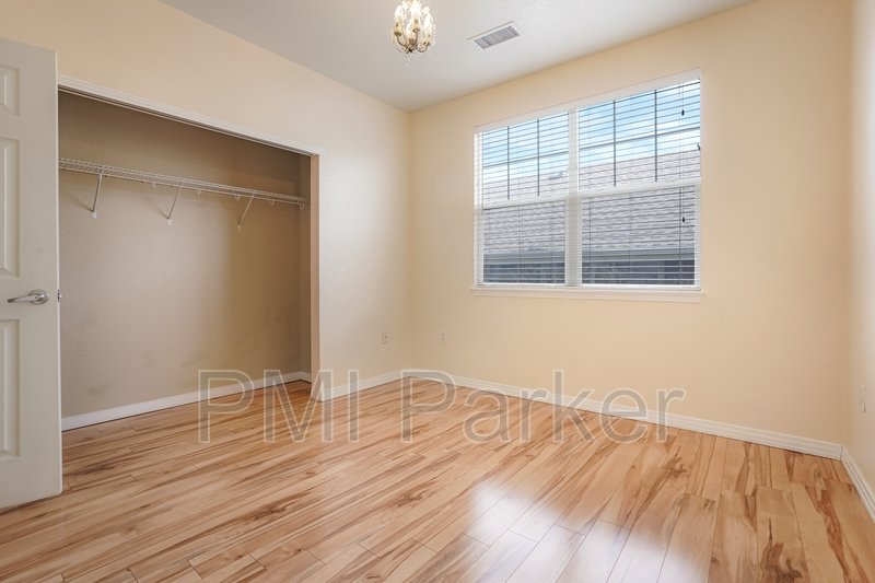 Beautiful Condo For Lease property image