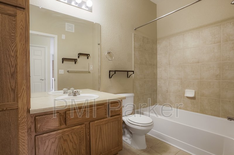 Beautiful Condo For Lease property image