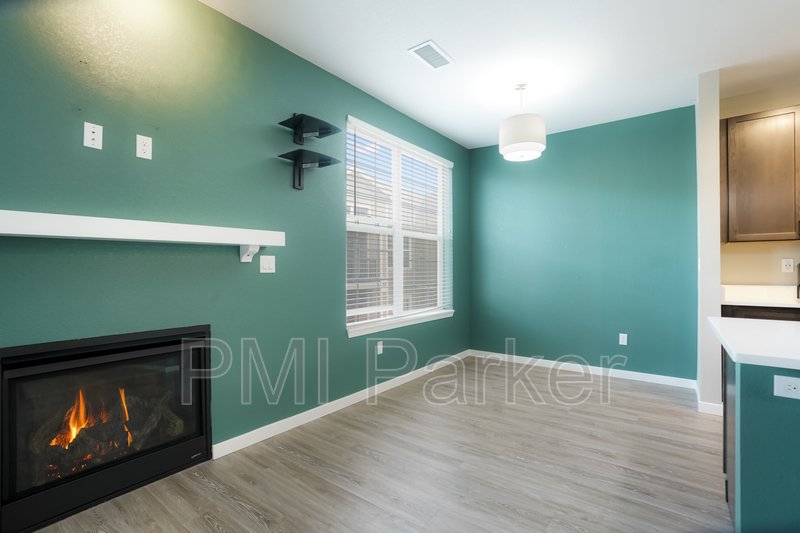 Beautiful Condo For Lease with Garage property image