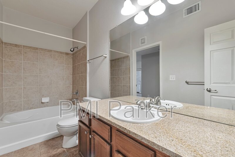 Beautiful Condo For Lease property image